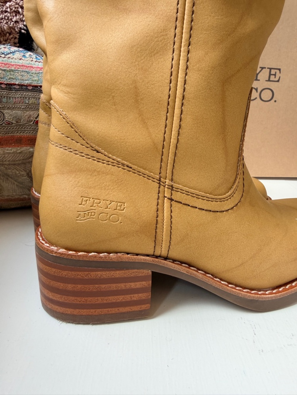 🌼 NWT / IN BOX FRYE & CO. Miranda Boots in BANANA 6.5 - Picture 2 of 16